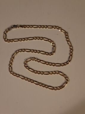 Gold Figaro Chain Necklace - Shiny Gold Tone